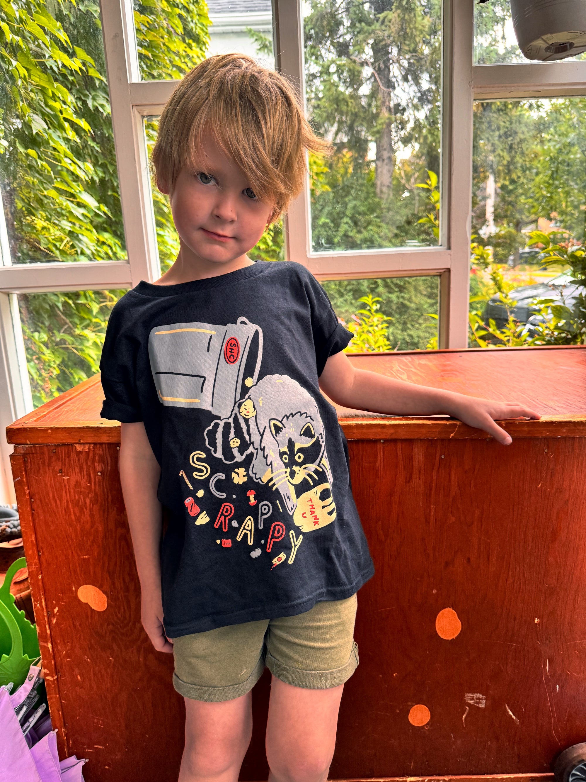 T-shirt enfant 'Scrappy Raccoon'