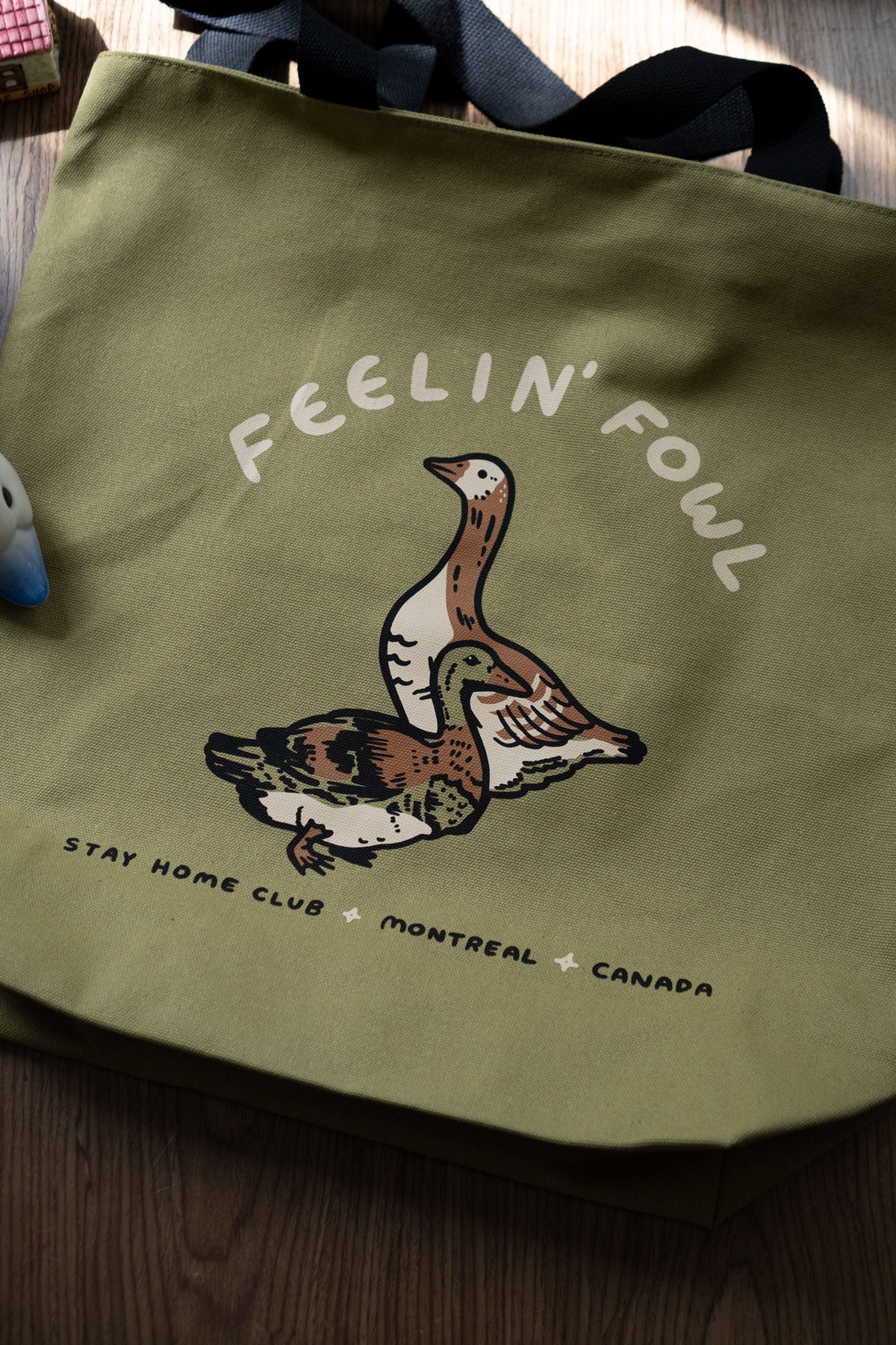 Grand Fourre-Tout Zippé 'Feelin' Fowl'