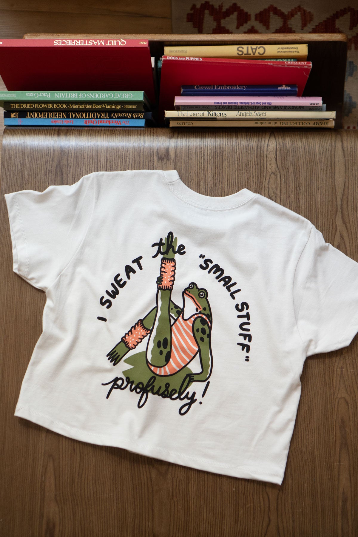 T-Shirt Carré NL 'Sweat the Small Stuff'