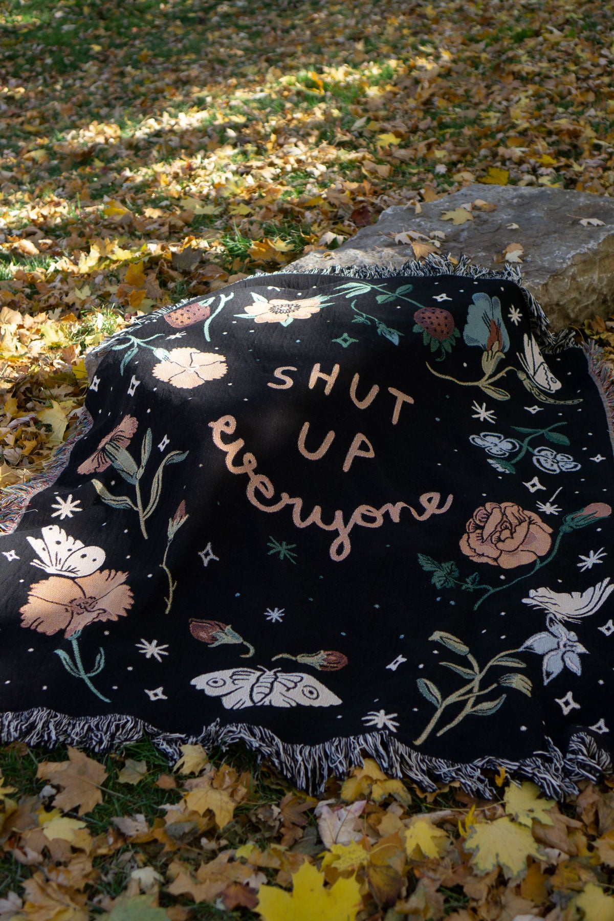 Jeté 'Shut Up Everyone'