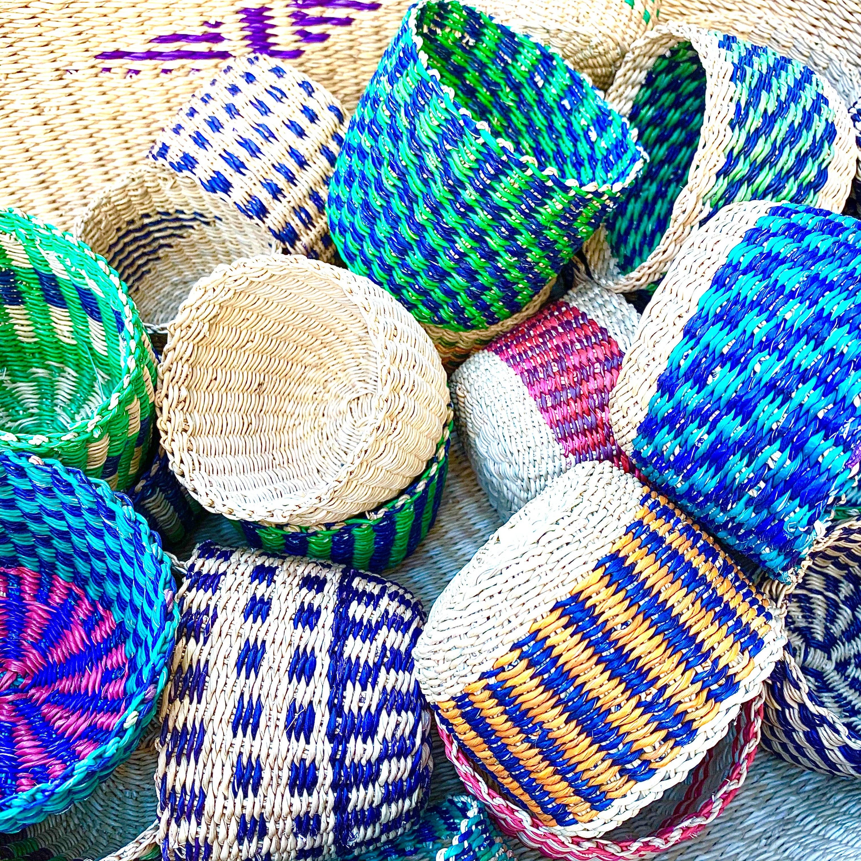 Mini Cup Basket - Surprise Style