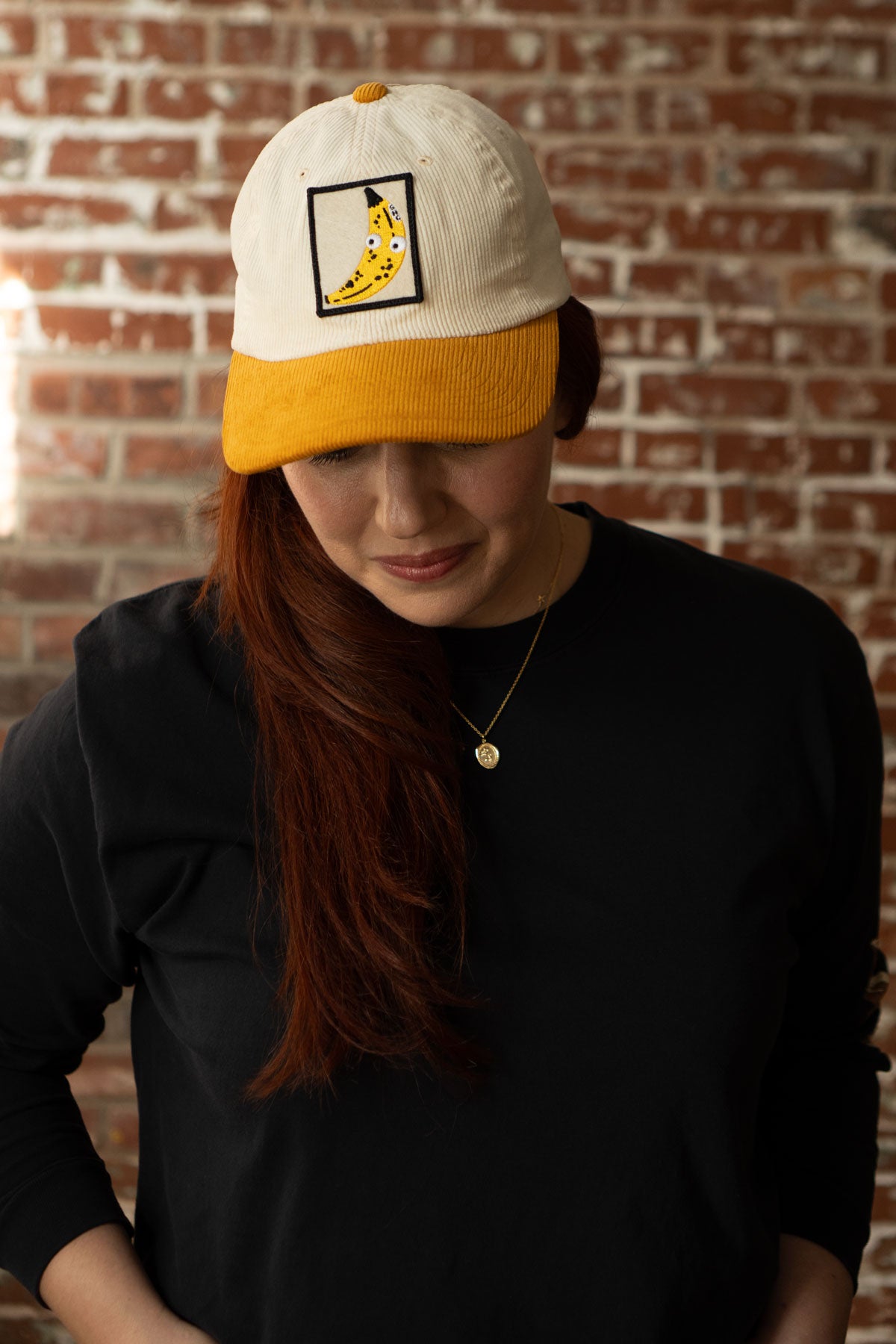 Casquette en Velours Côtelé 'Googly Banana'