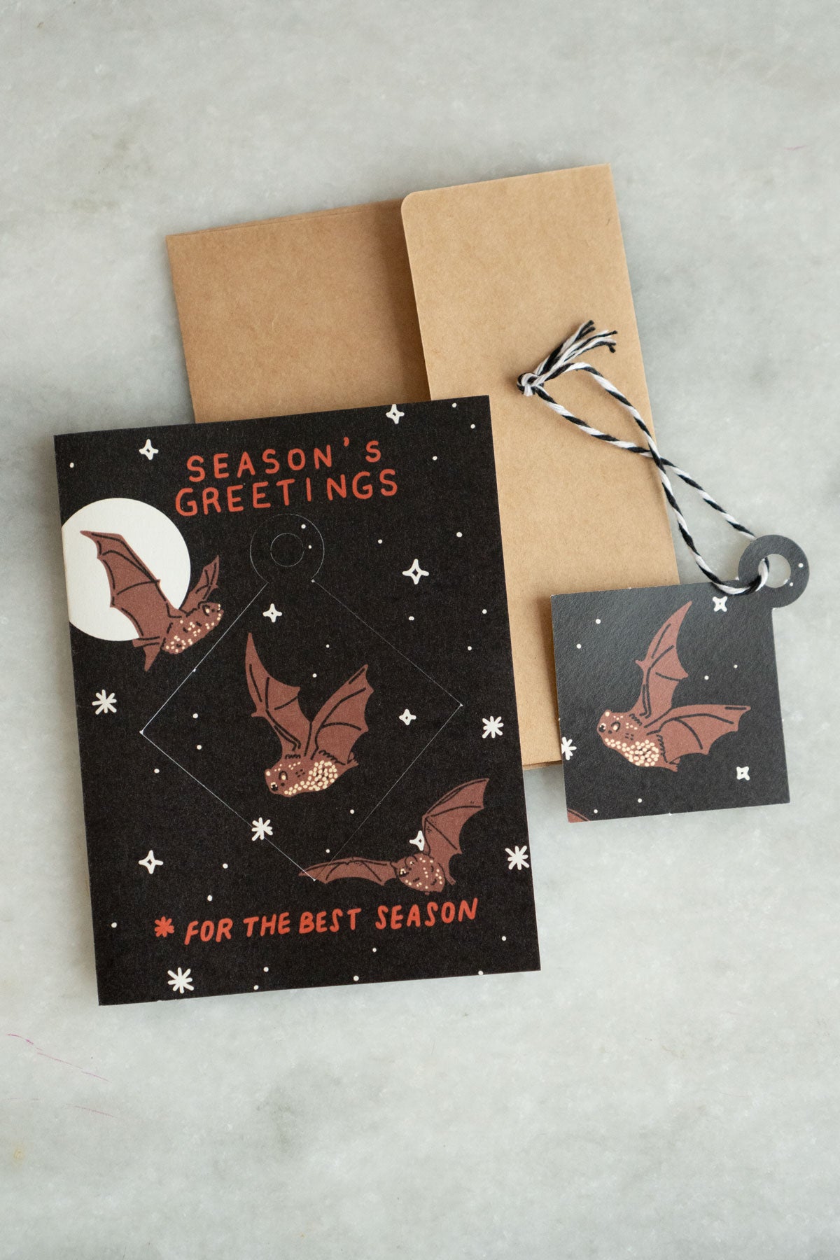 'Spooky Season's Greetings' - Carte avec Décoration à Détacher