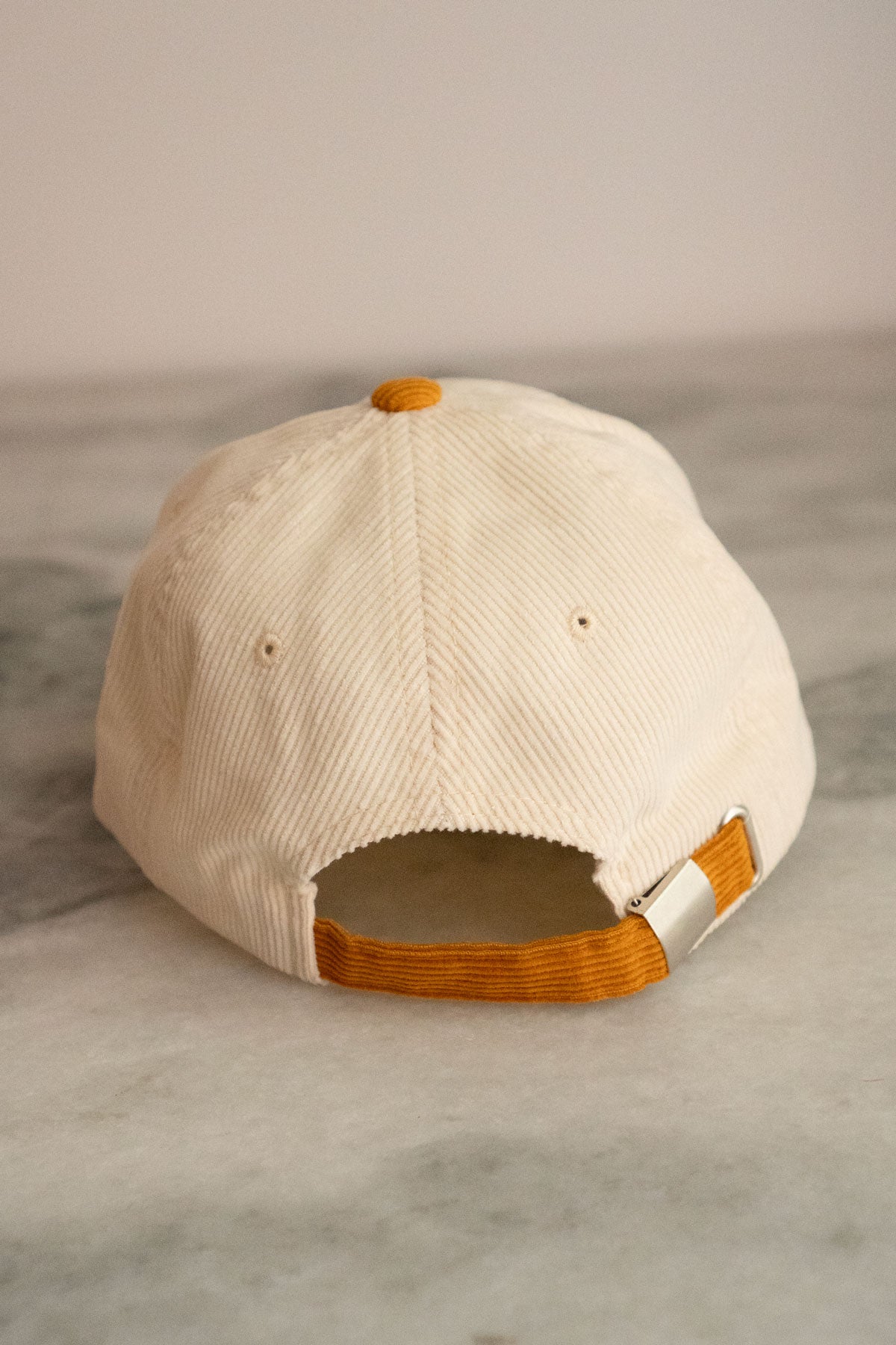 Casquette en Velours Côtelé 'Been Better (Banana)'