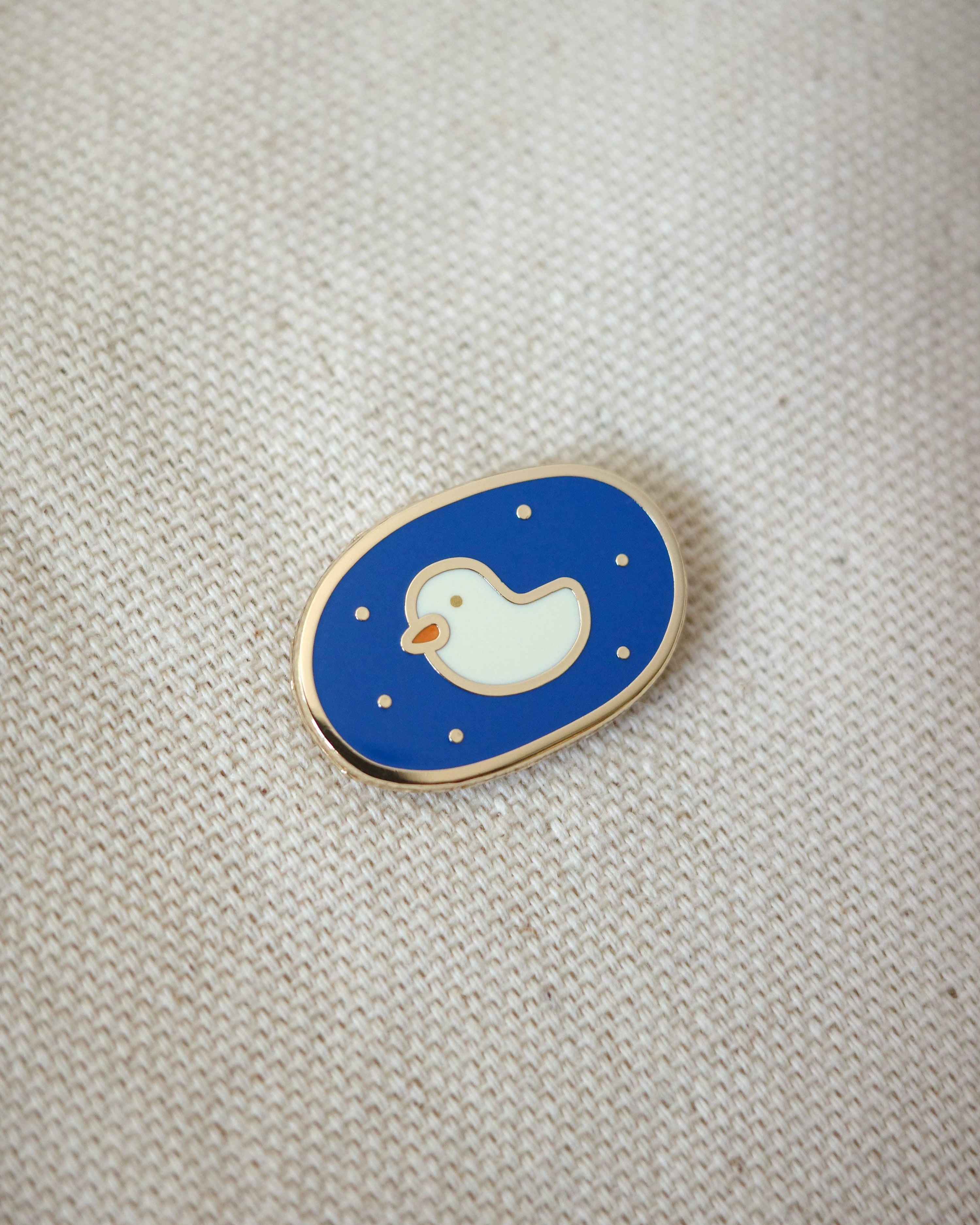 Épinglette 'Lake Duck' de Natamori