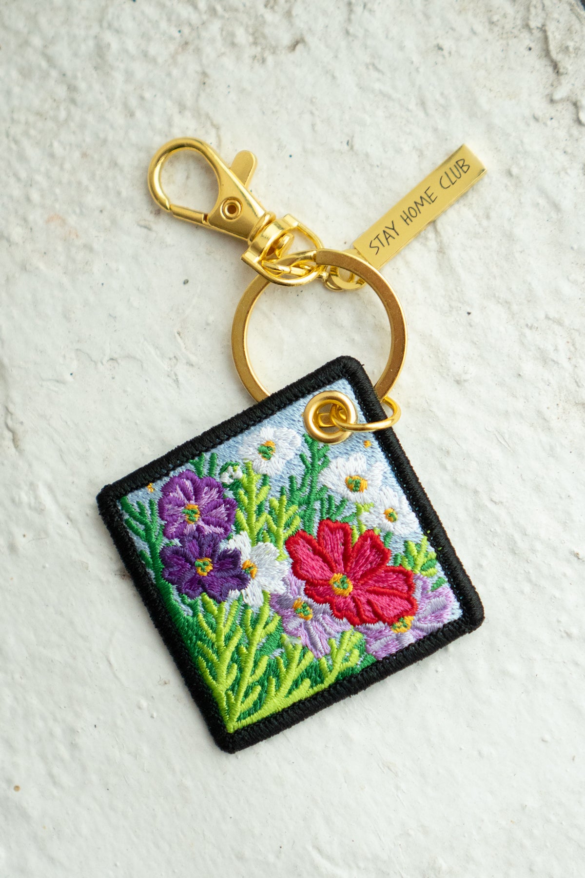 'Cosmos' - Porte-Clés Brodé avec fleur de naissance d'octobre