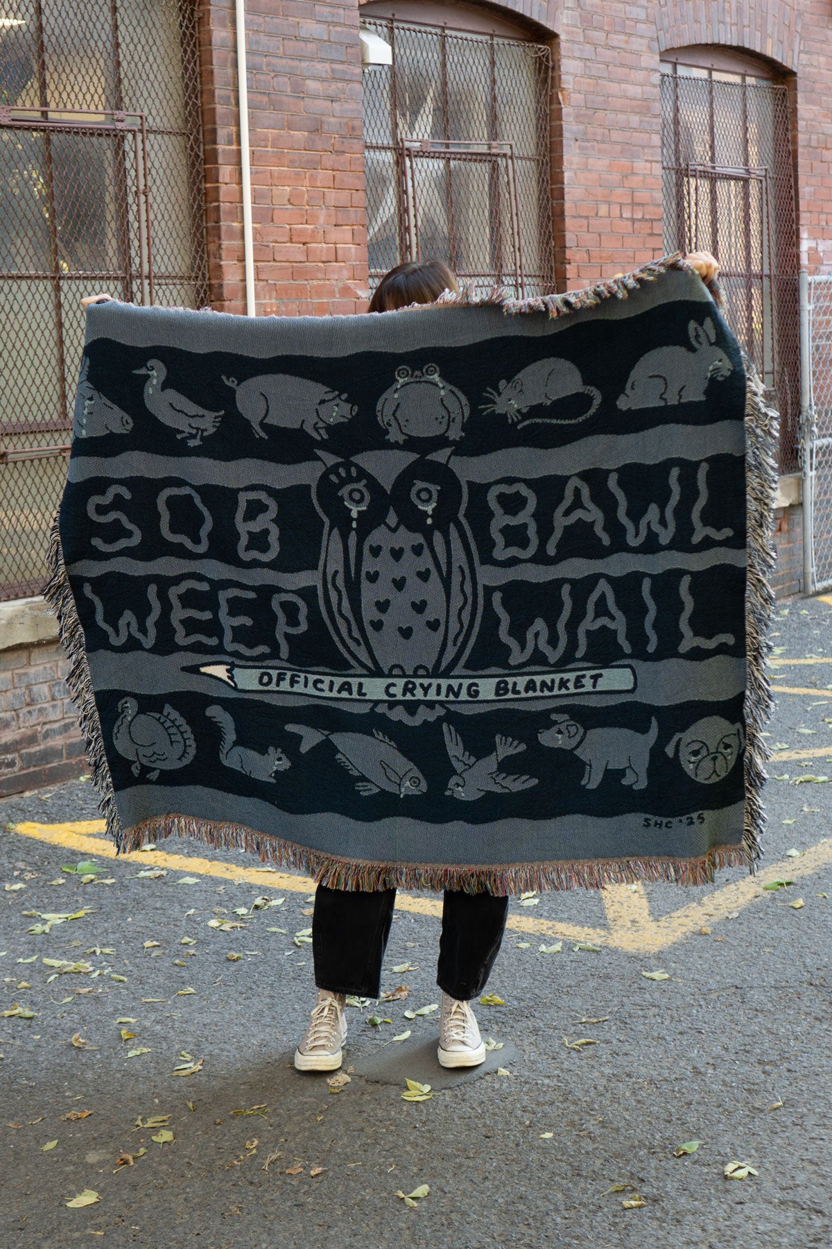 Jeté 'Official Crying Blanket"