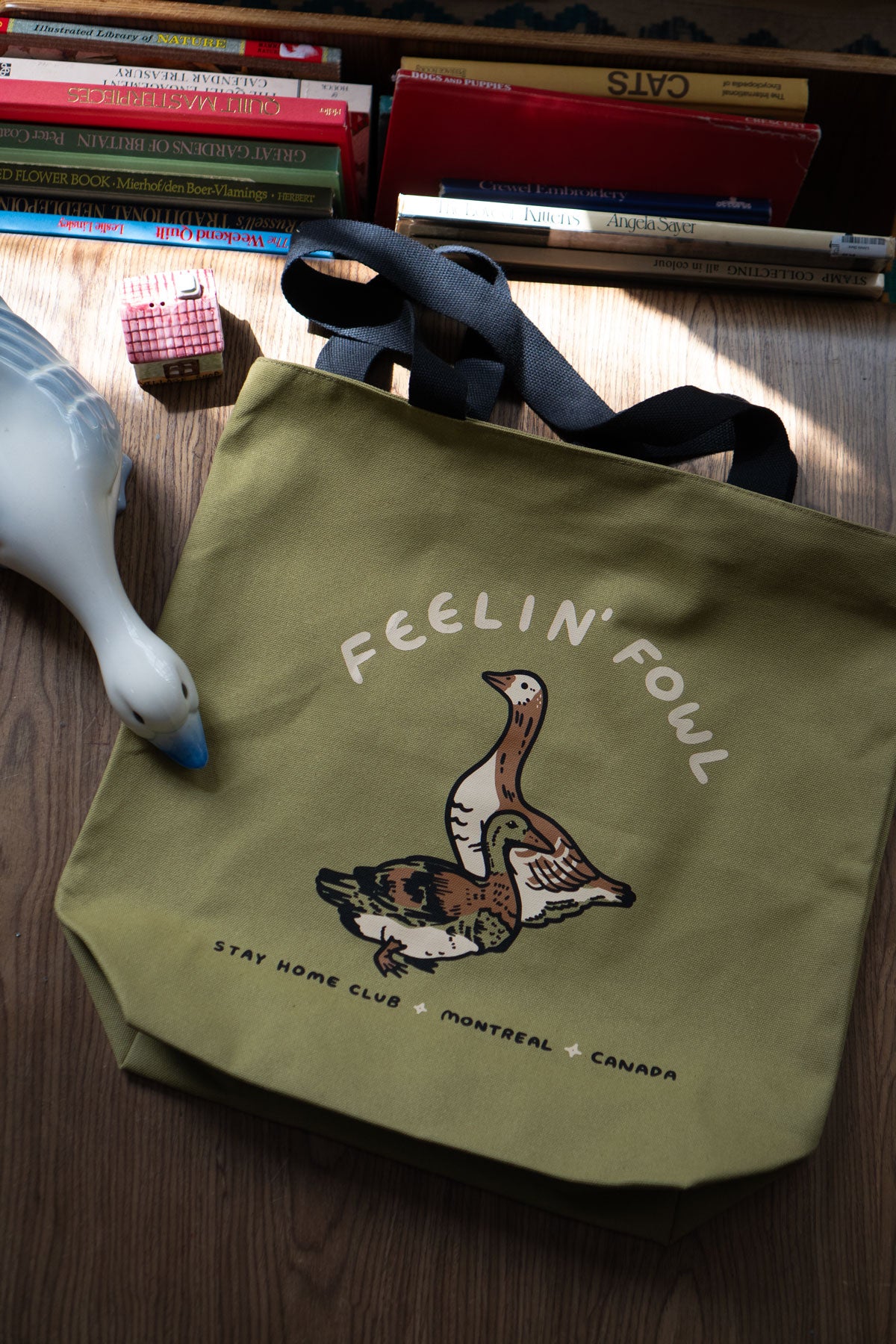 Grand Fourre-Tout Zippé 'Feelin' Fowl'