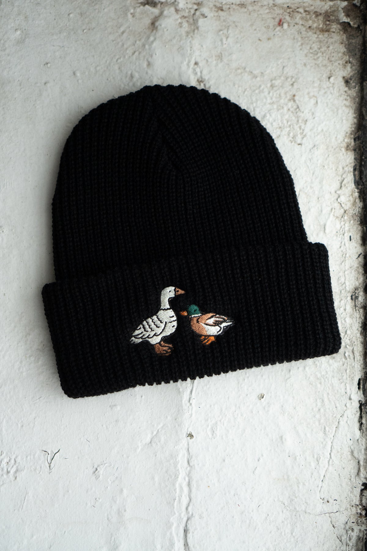 Fowl Shaker Stitch Beanie | Black