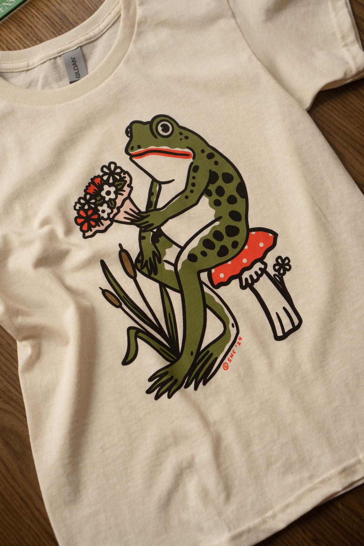 Froggy Bouquet Kids T-Shirt