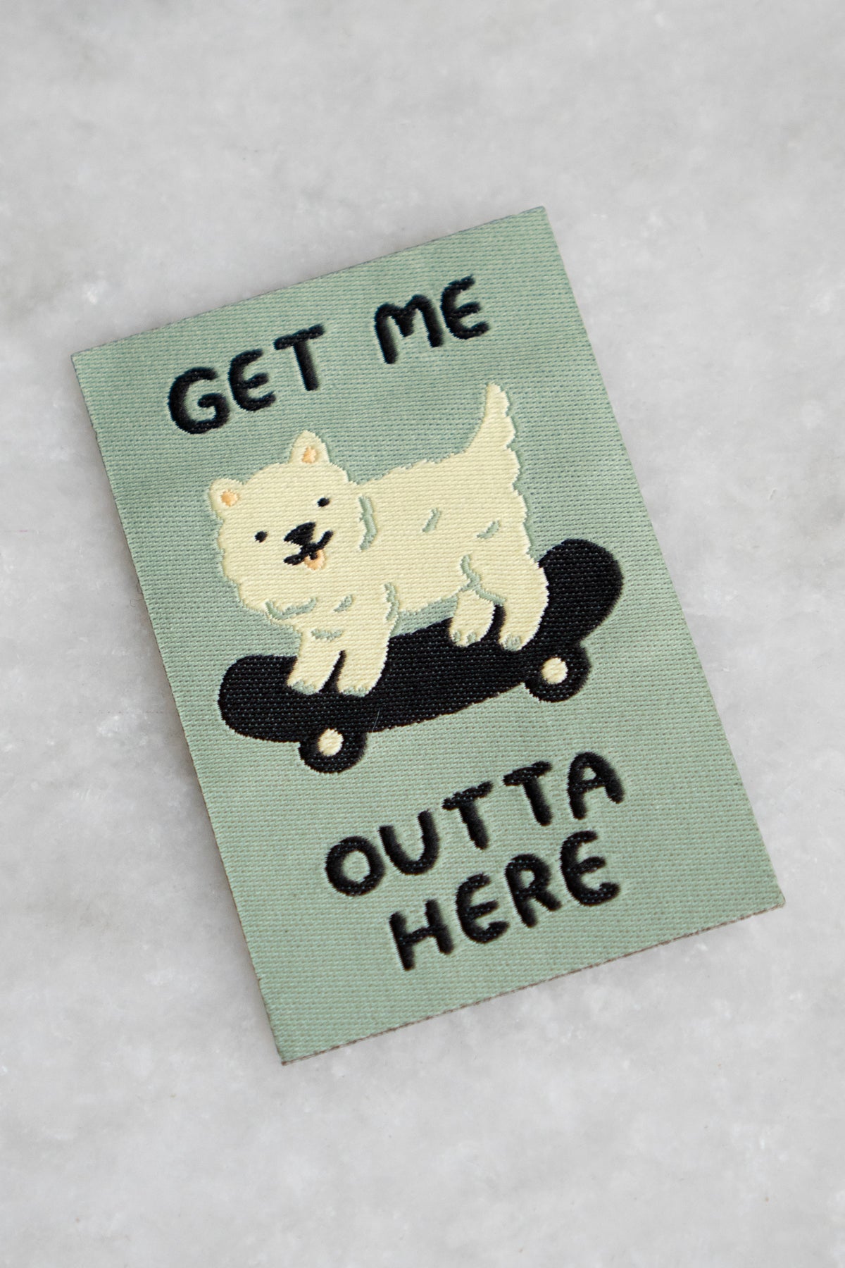 Patch Tissé Collant 'Get Me Outta Here'