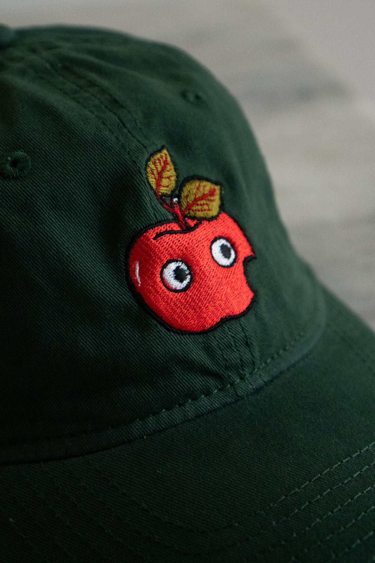 Casquette 'Googly Apple'