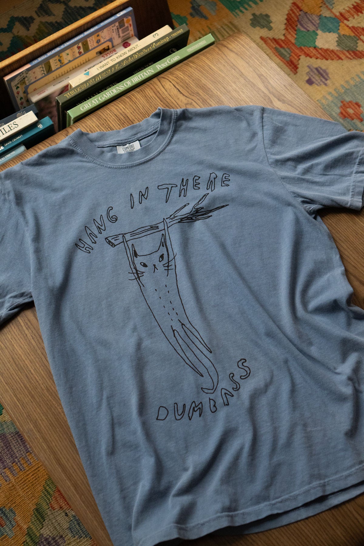 T-shirt 'Hang in There'