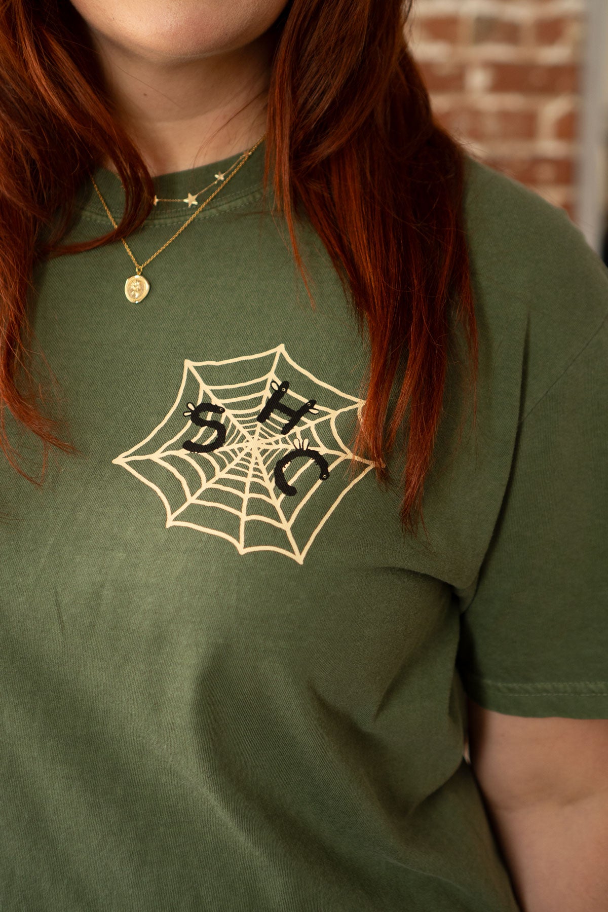 T-Shirt 'Hanging by a Thread'