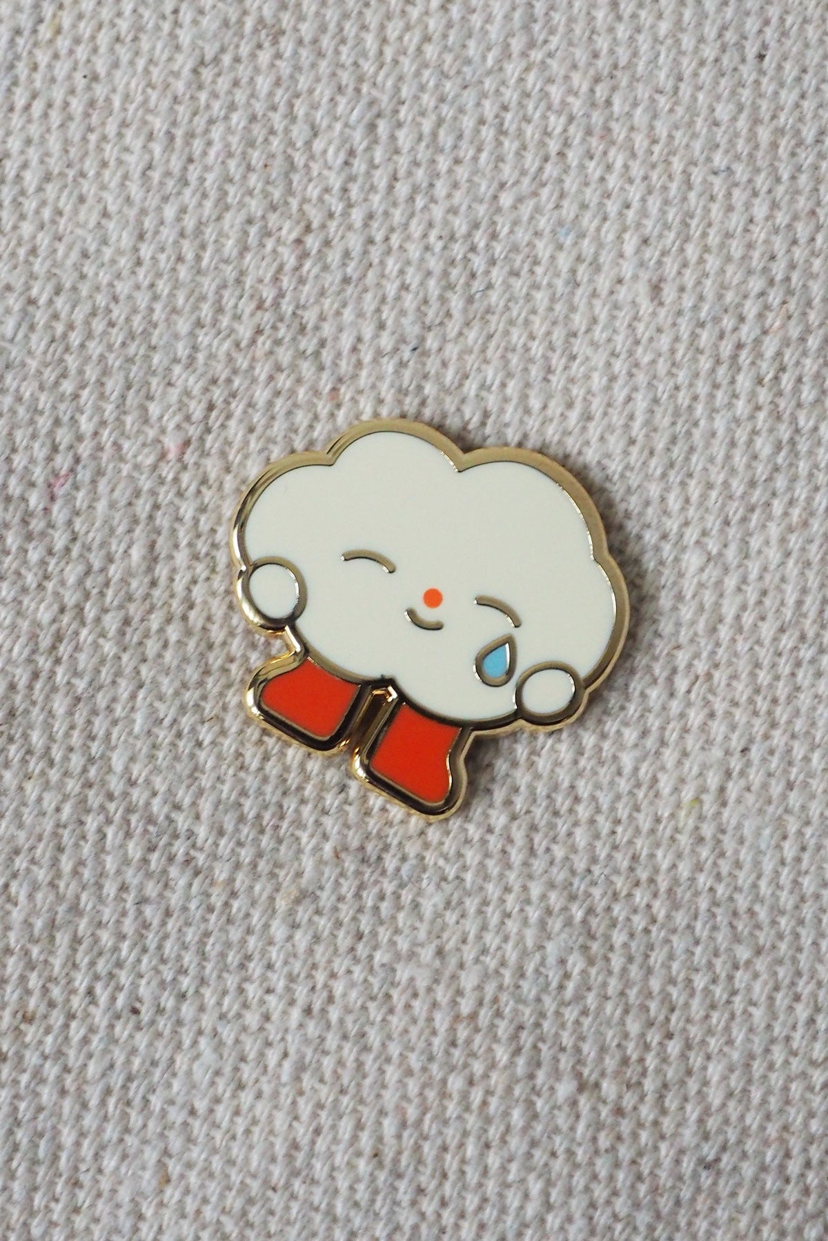Épinglette 'Cloud'