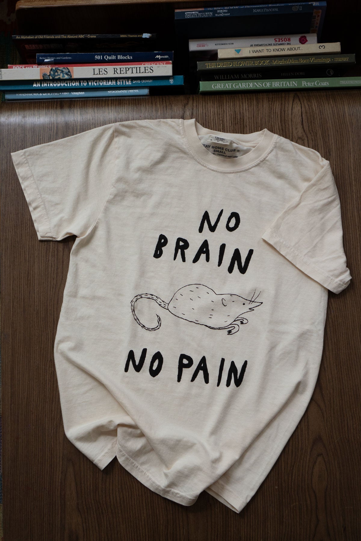 No Brain No Pain - Comfort Colors® T-Shirt – Stay Home Club