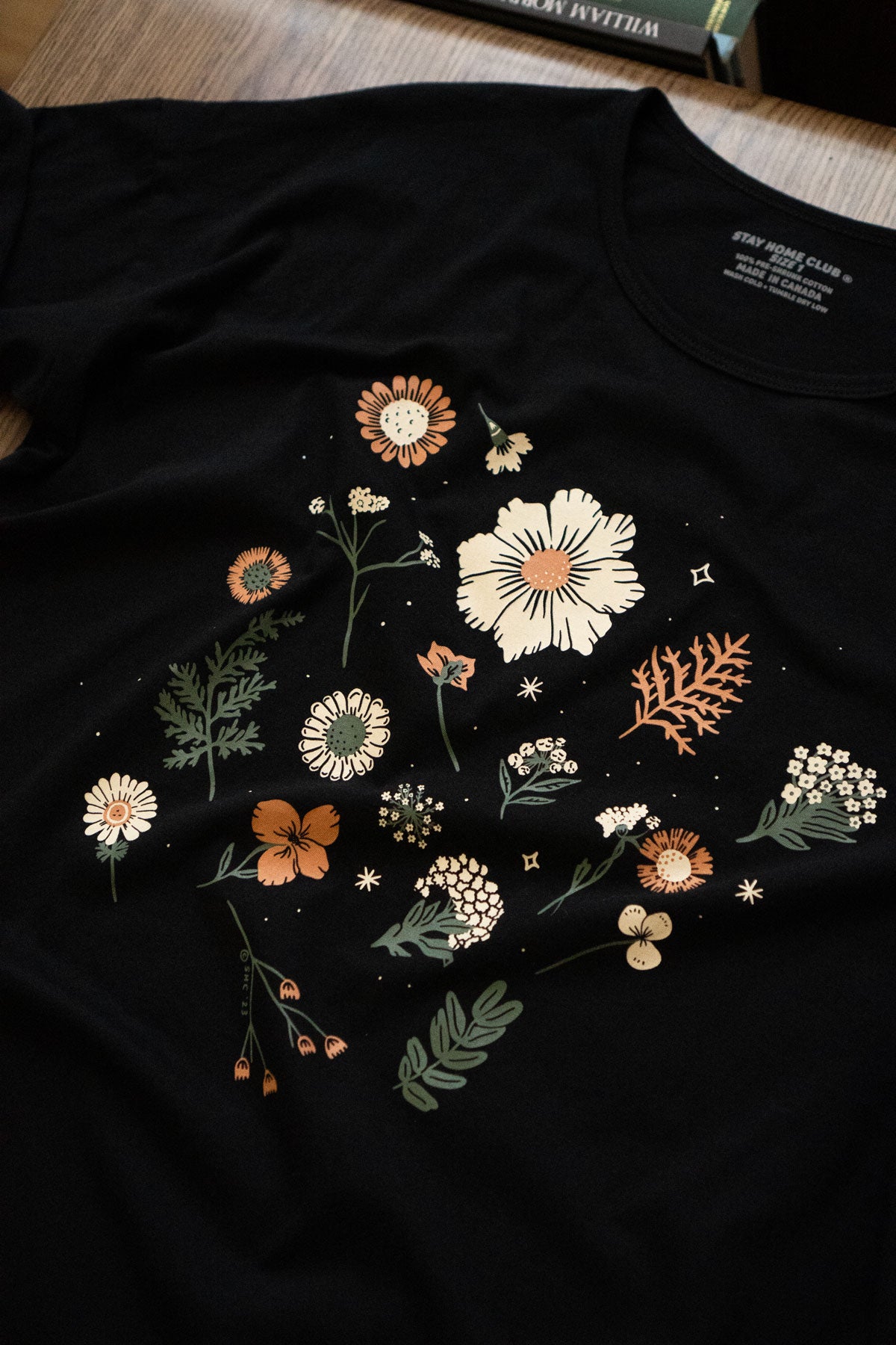 T-Shirt Ample Classique 'Pressed Flowers'