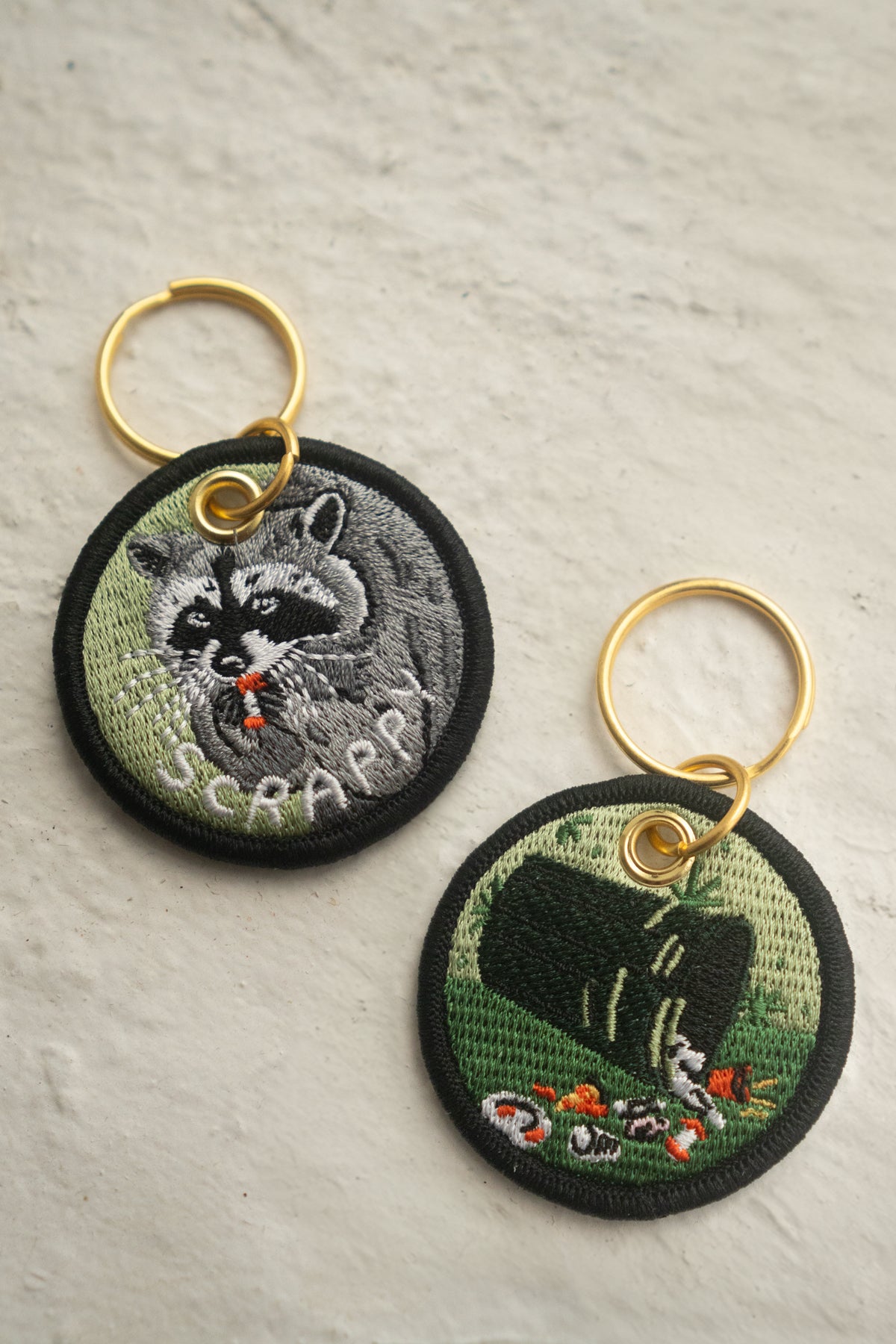 Porte-Clés Brodé  'Scrappy Raccoon'